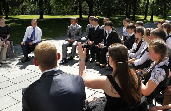 Dmitry Medvedev meets with orphanage graduates