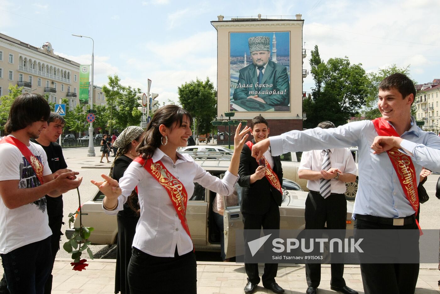 Russia's schools celebrate Farewell Bell