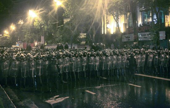 Dispersal of opposition rally on Rustaveli Avenue in Tbilisi