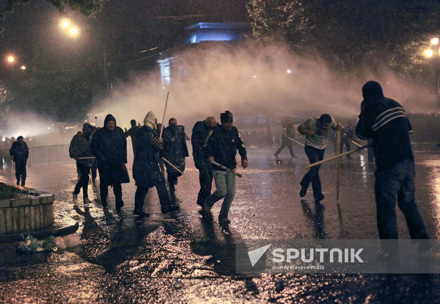 Dispersal of opposition rally on Rustaveli Avenue in Tbilisi