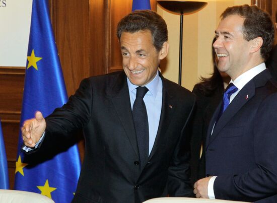 Dmitry Medvedev at G8 Summit in Deauville