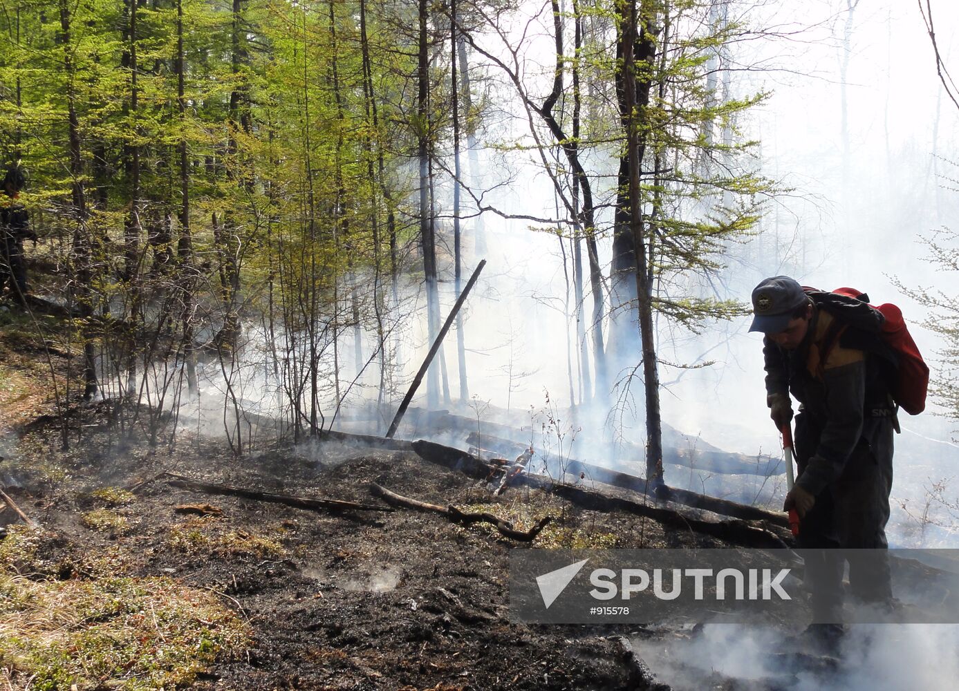 Fire crews battle wildfires in Yakutsk