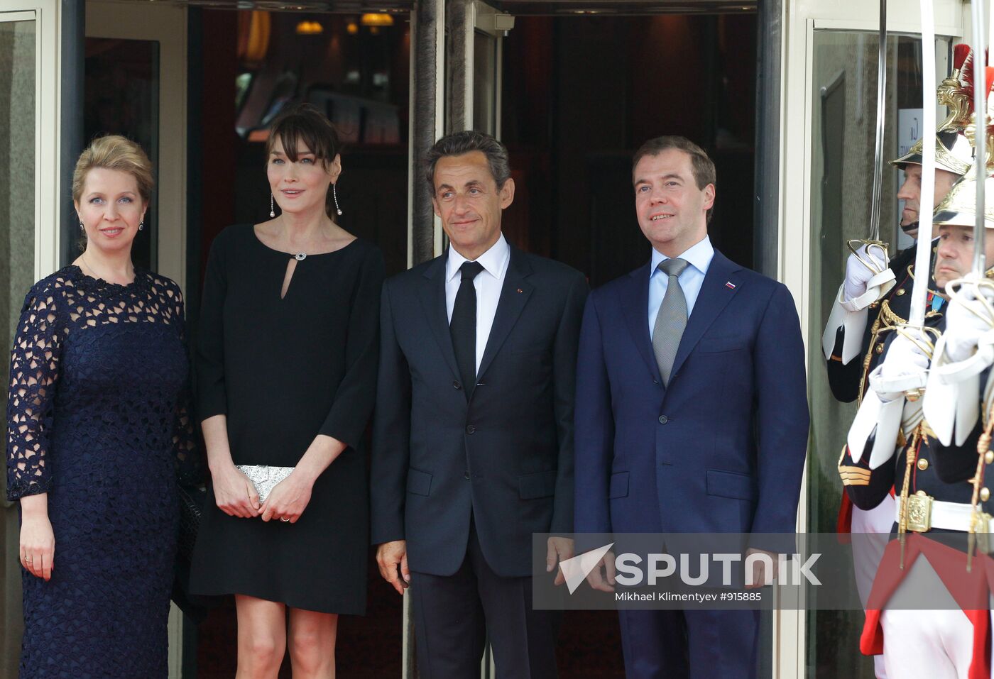 Dmitry Medvedev at G8 summit in Deauville
