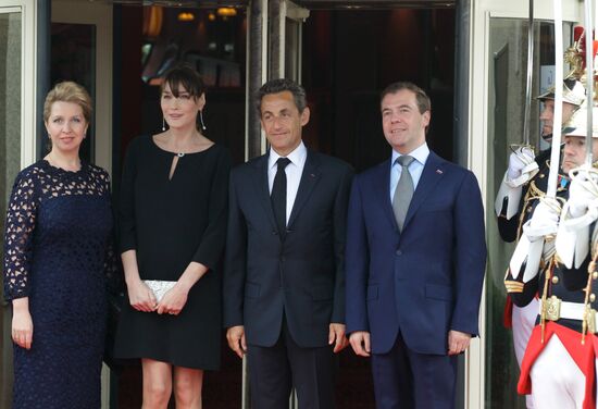 Dmitry Medvedev at G8 summit in Deauville