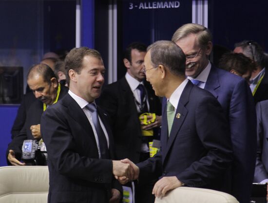 Dmitry Medvedev at G8 summit in Deauville. Day two