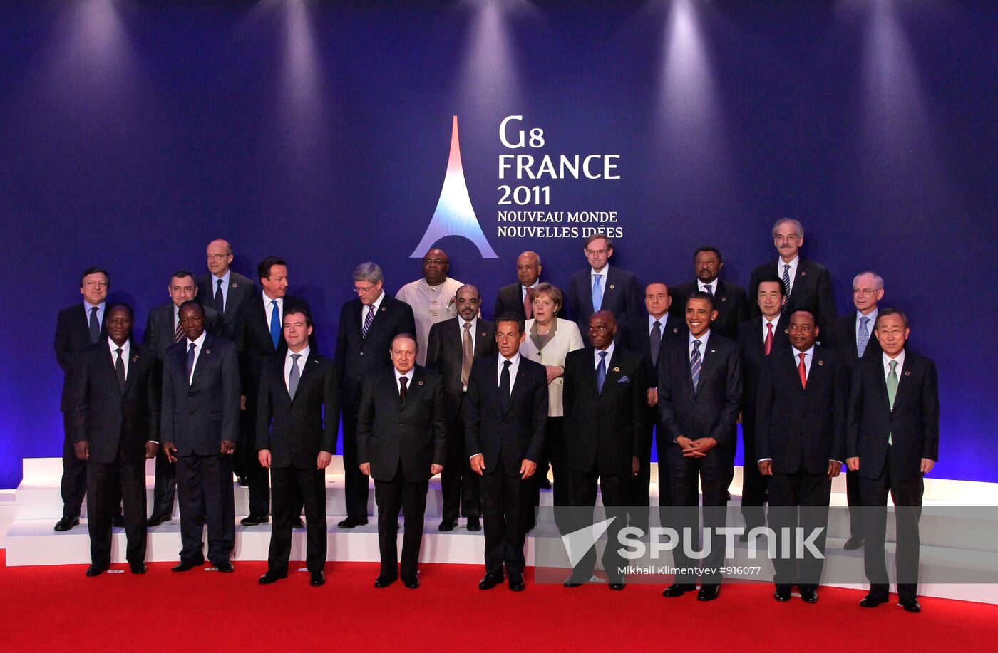 Dmitry Medvedev attends G8 summit in Deauville. Second day