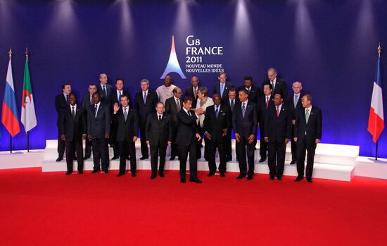Dmitry Medvedev attends G8 summit in Deauville. Second day