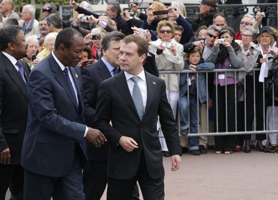 Dmitry Medvedev attends G8 summit in Deauville