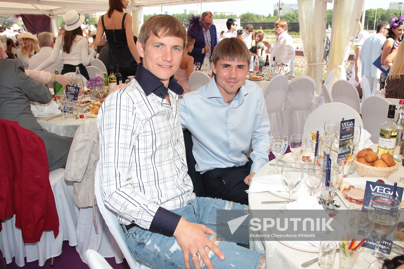 Roman Pavlyuchenko and Dmitry Torbinsky