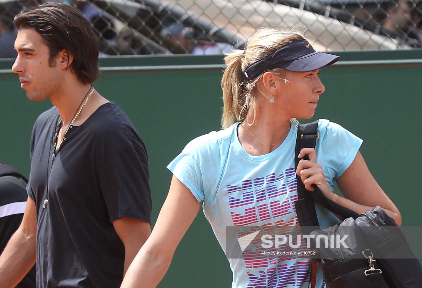 La tenista rusa Sharapova y su novio esloveno Sasha Vujacic - 26.01.2012,  Sputnik Mundo