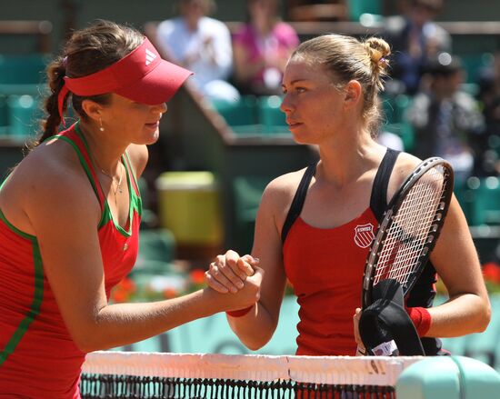 Anastasia Pavluchenkova, Vera Zvonareva