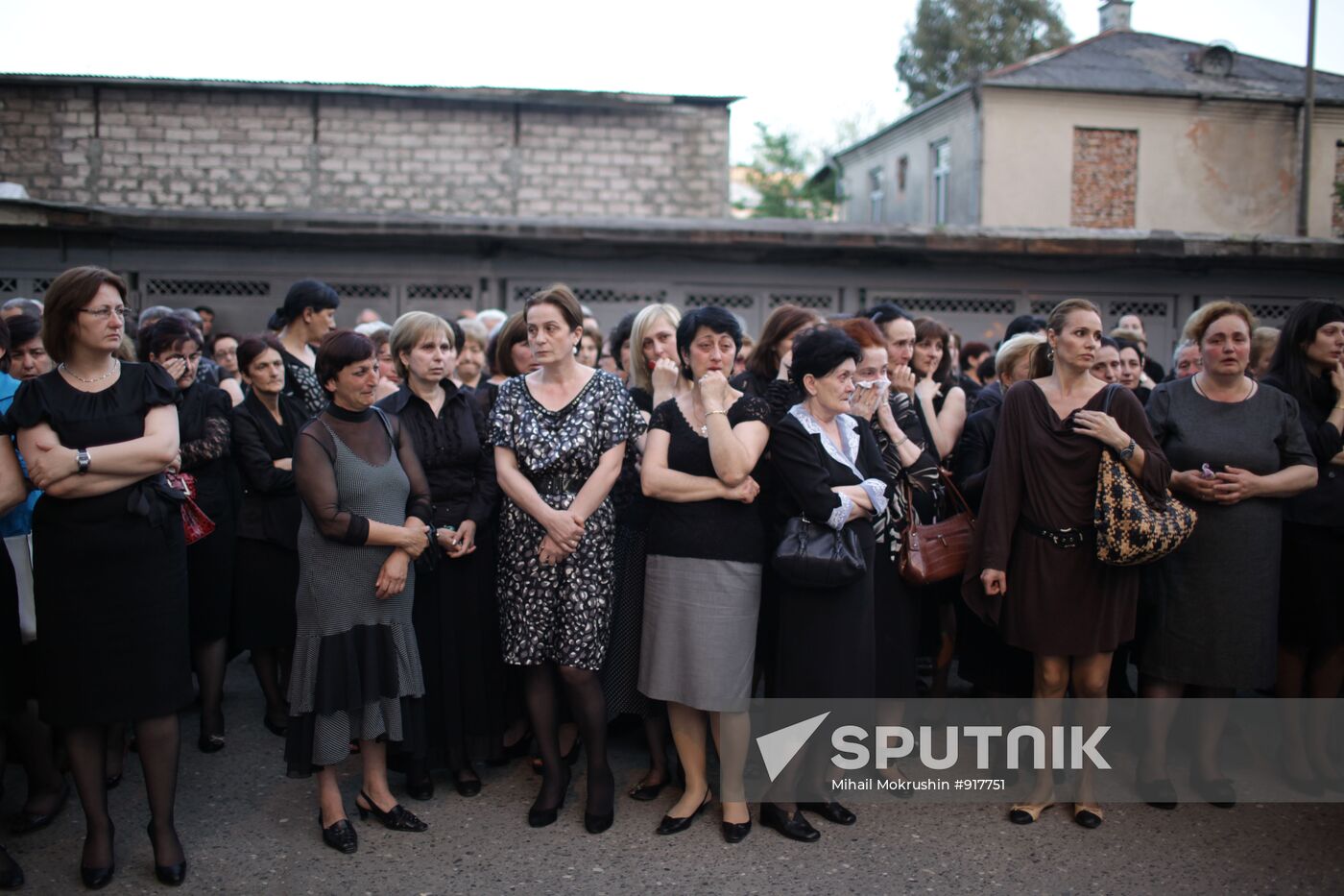 Sukhumi residents say goodbye to Abkhaz President Sergei Bagapsh
