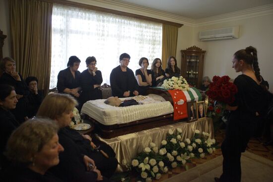 Sukhumi residents attend funeral service for Sergei Bagapsh