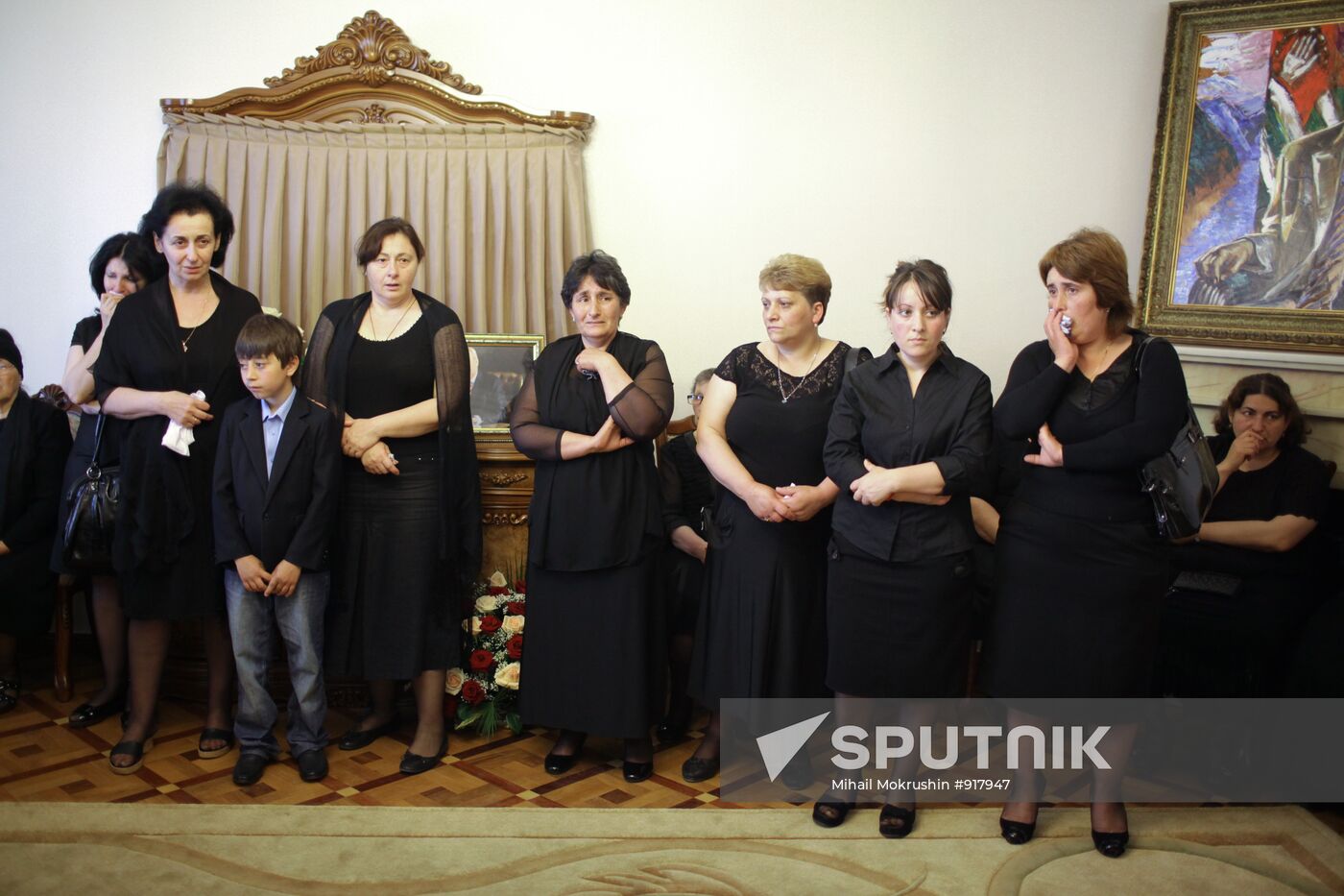 Sukhumi residents attend funeral service for Sergei Bagapsh