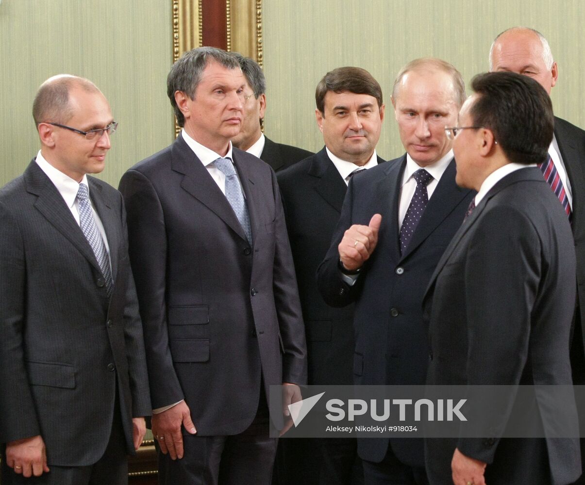 Vladimir Putin meets with Tsakhiagiin Elbegdorj