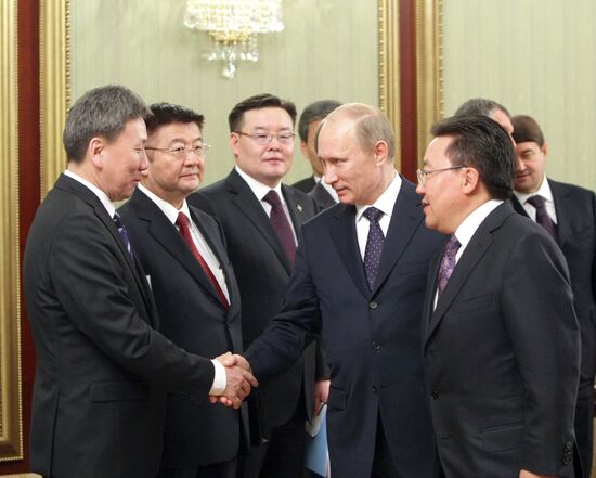 Vladimir Putin meets with Tsakhiagiin Elbegdor