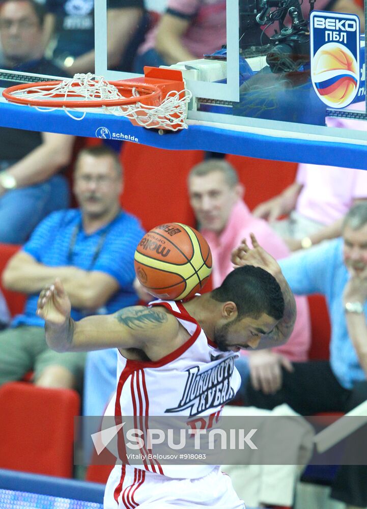 Russian Professional Basketball League. CSKA vs. Lokomotiv-Kuban