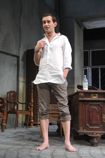 Press preview of "The Seagull" staged by Konstantin Bogomolov