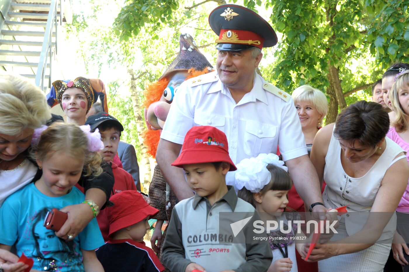 Vladimir Kolokoltsev visits children' social shelter