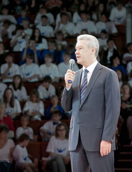 Sergei Sobyanin attends children's festival at Moscow Circus