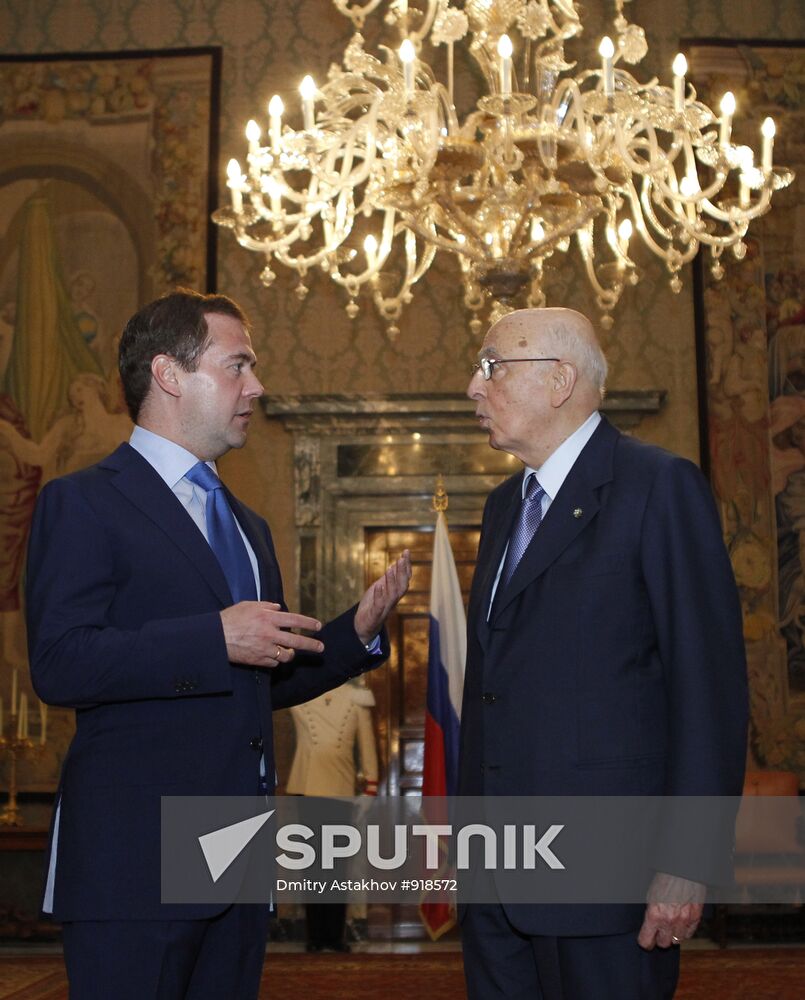 Dmitry Medvedev arrives in Italy for working visit