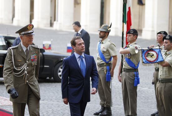 Dmitry Medvedev arrives in Italy for working visit