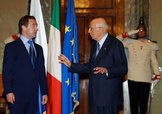 Dmitry Medvedev arrives in Italy for working visit