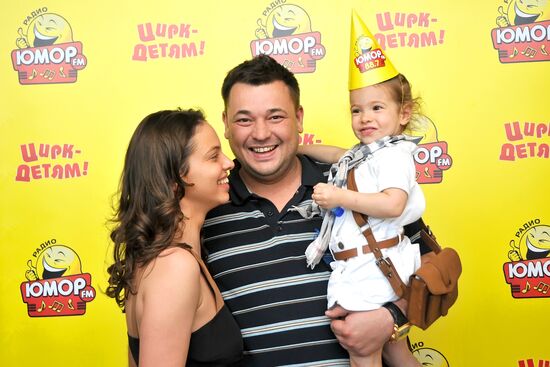 Sergei Zhukov with wife Regina and daughter Nika