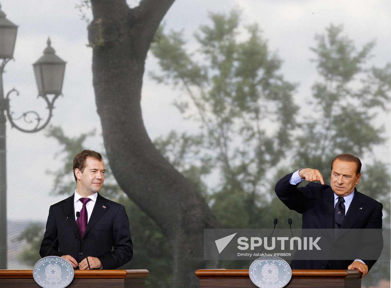Dmitry Medvedev visits Italy