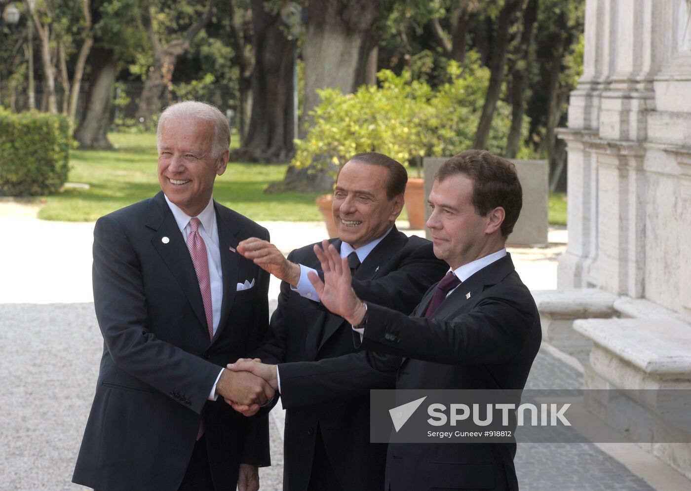 Dmitry Medvedev visits Italy
