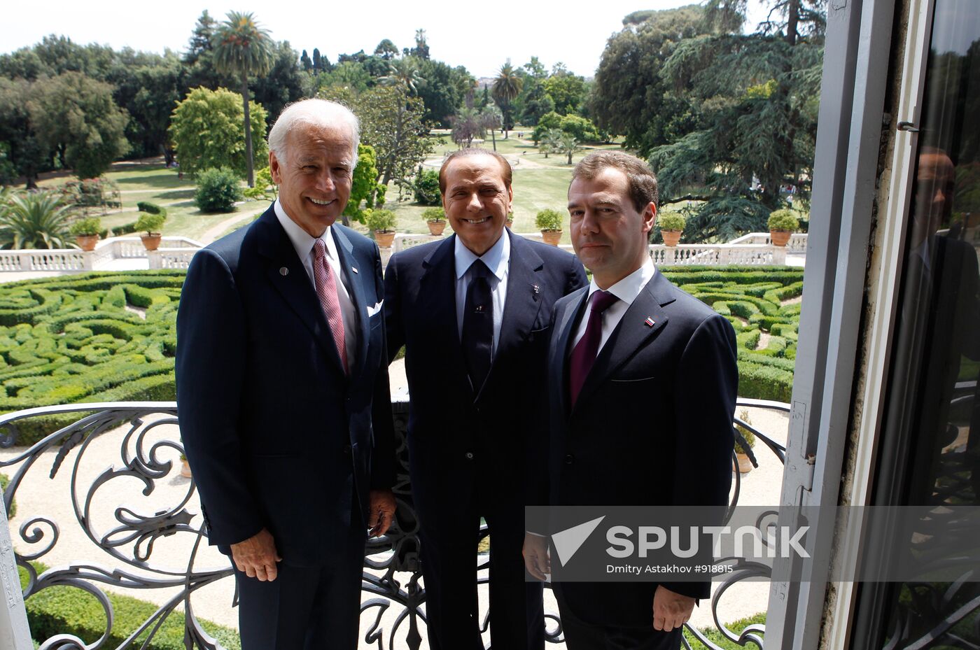 Dmitry Medvedev visits Italy