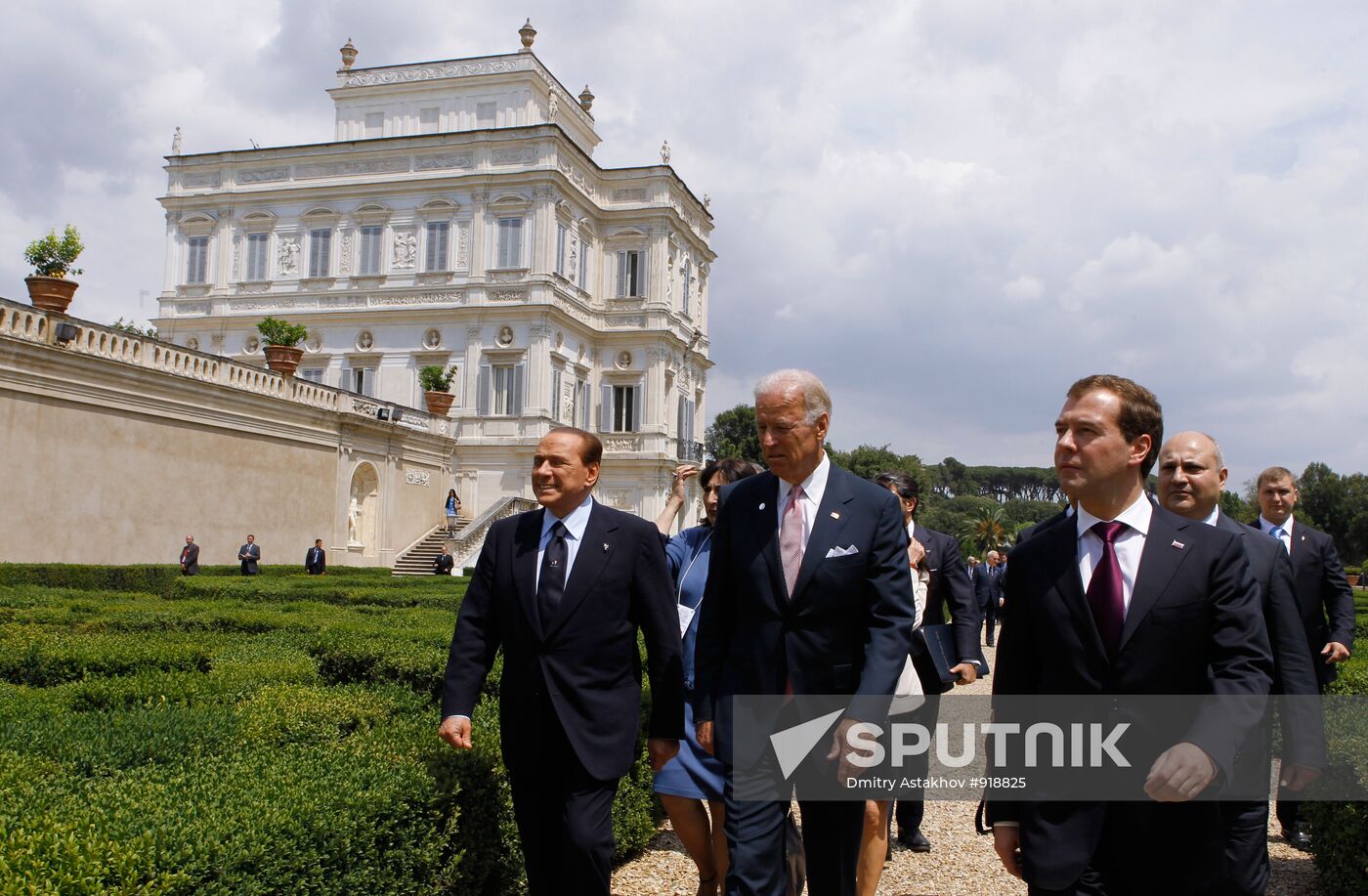 Dmitry Medvedev visits Italy