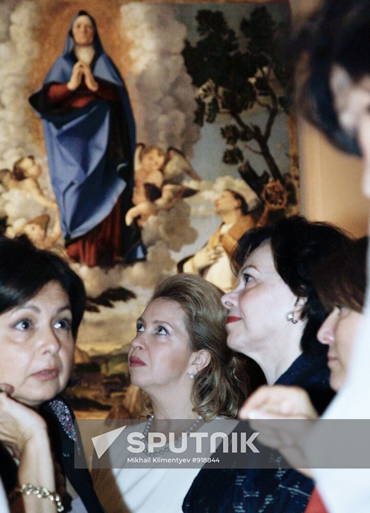 Svetlana medvedev in Italy