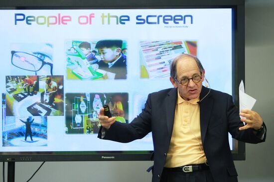 Ralph Simon