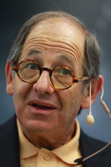 Ralph Simon