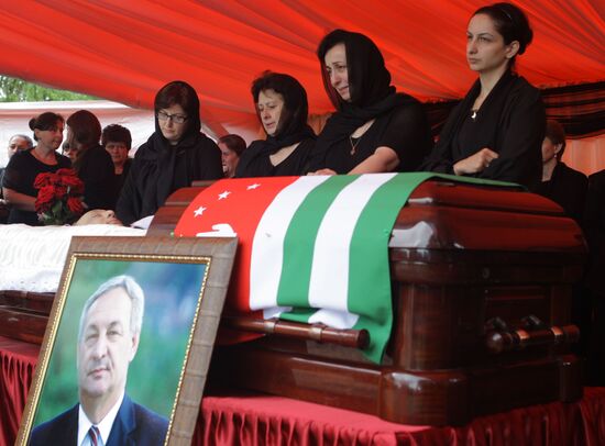 Funeral service for Abkhaz President Sergei Bagapsh