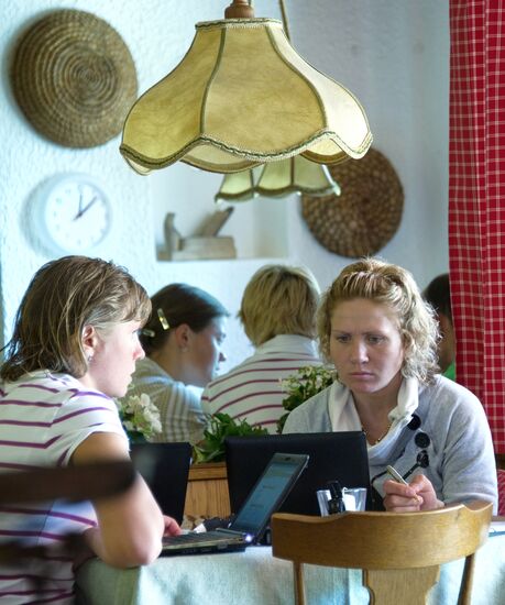 Yana Romanova and Natalia Sorokina