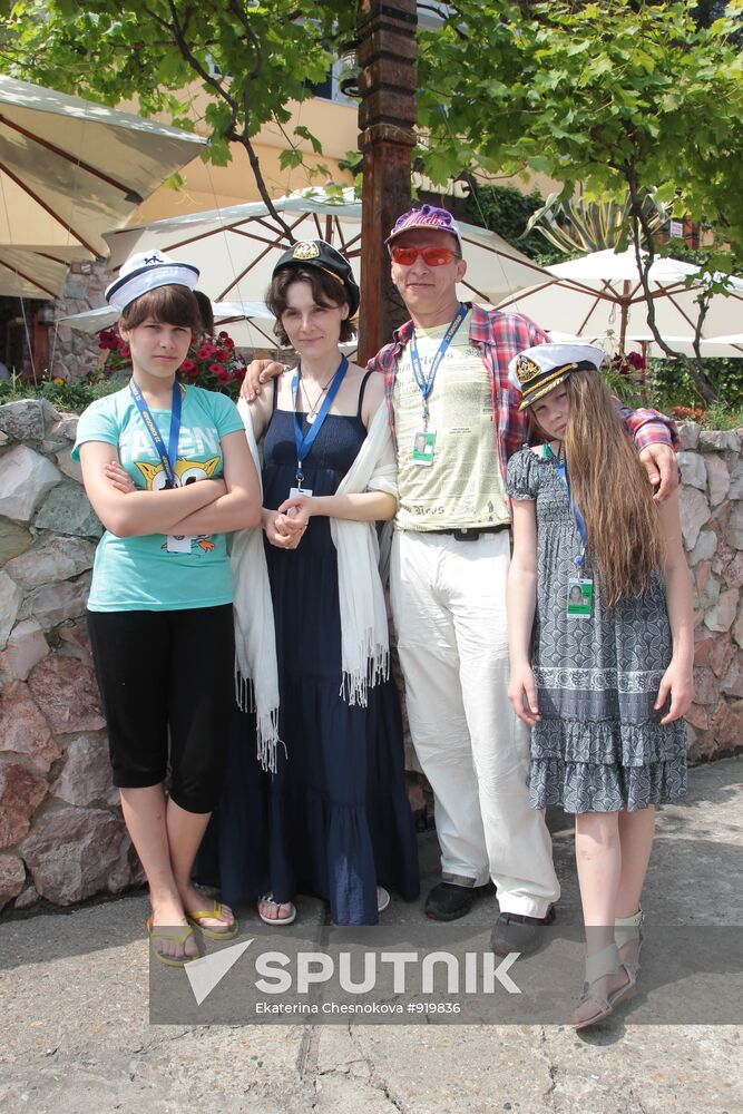 Ivan Okhlobystin with his family