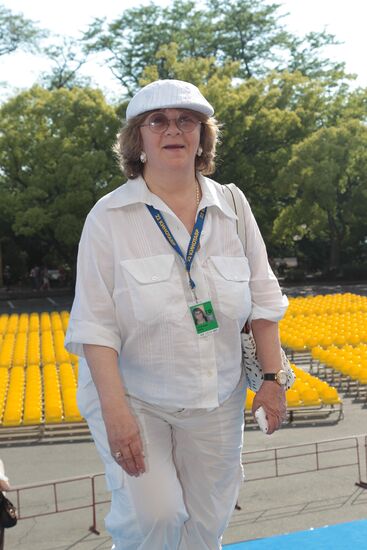 Alla Surikova