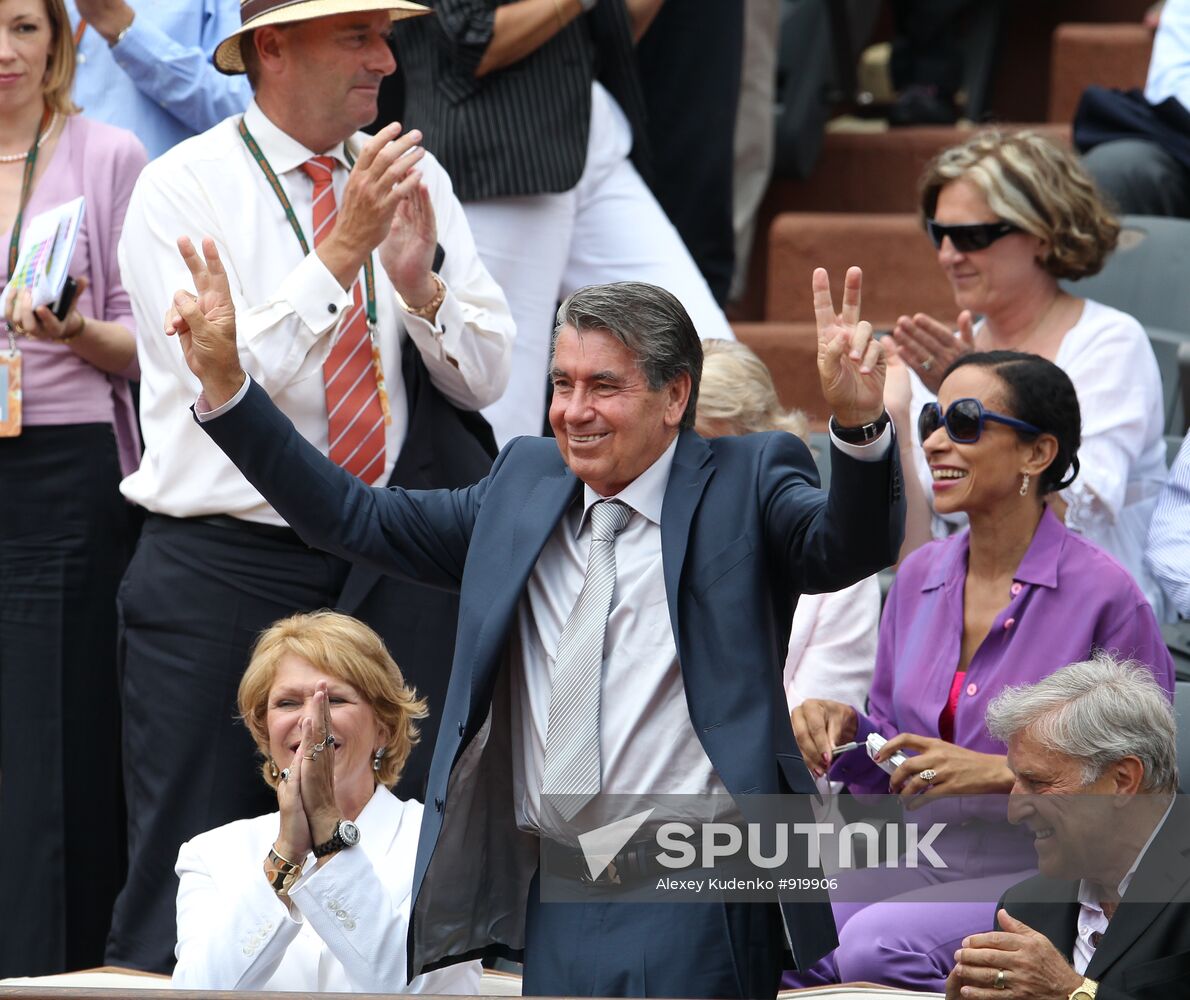 Manuel Santana