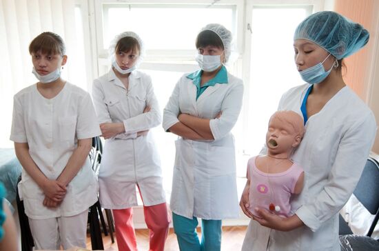 Educating students at Department Anesthesiology-Intensive Care