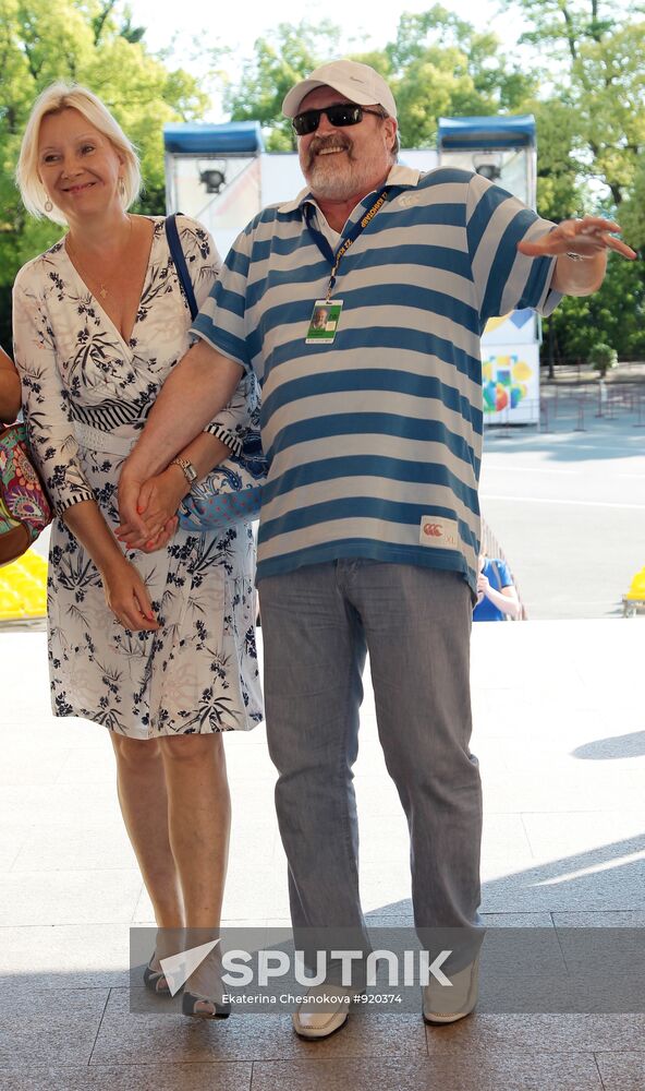 Vladimir Khotinenko with wife, Tatyana