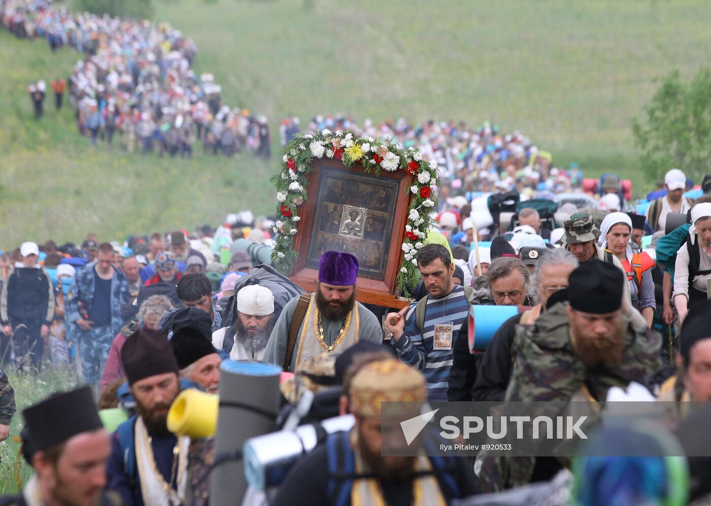 Cross Procession to Velikaya River in Kirov Region