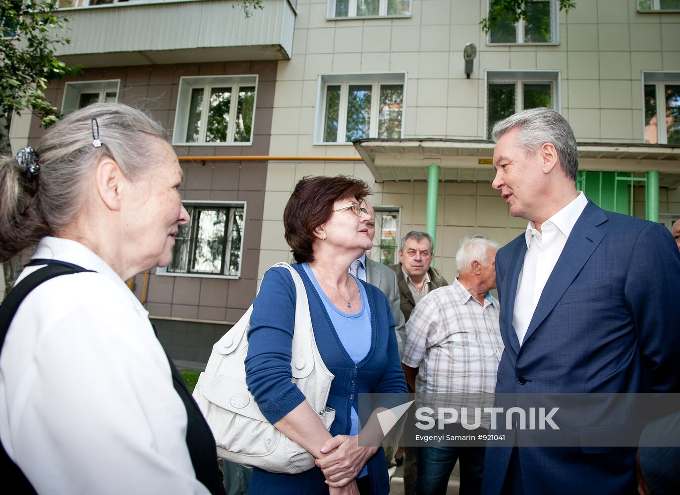 Sergei Sobyanin visits sites in capital's Northern district
