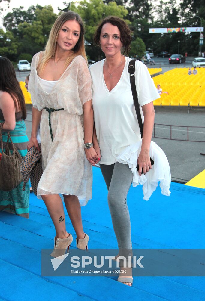 Agniya Ditkovskite and Tatyana Lyutayeva