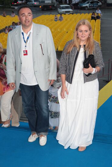 Alexander Rosnyansky and Anna Mikhalkova