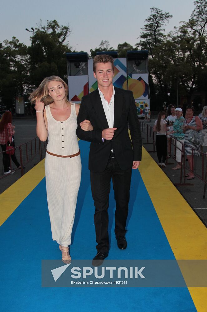 Oksana Akinshina and Alexei Vorobyov