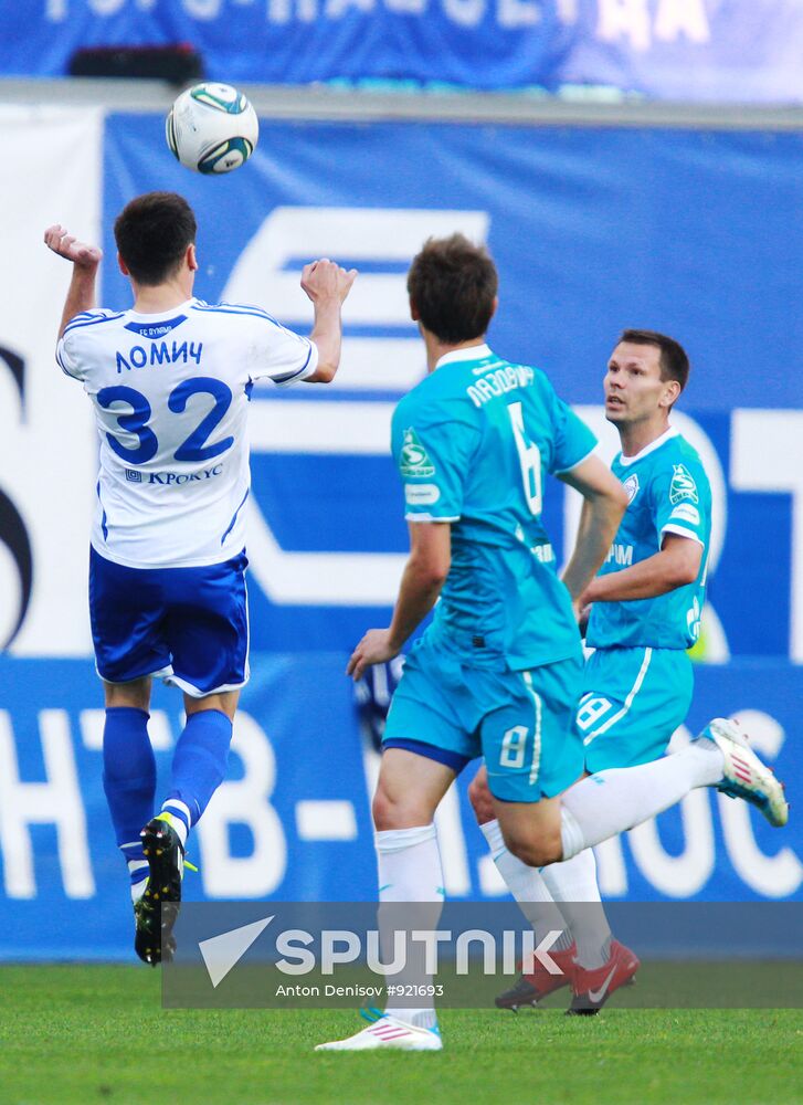 Football. Russian Premier League. Dynamo vs. Zenit