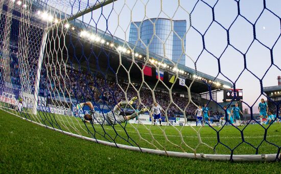 Football. Russian Premier League. Dynamo vs. Zenit