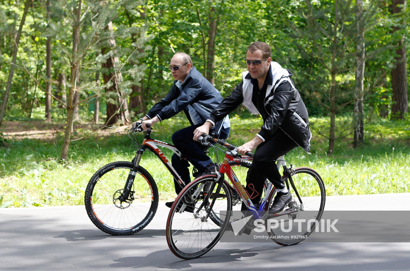 Informal meeting of Dmitry Medvedev and Vladimir Putin